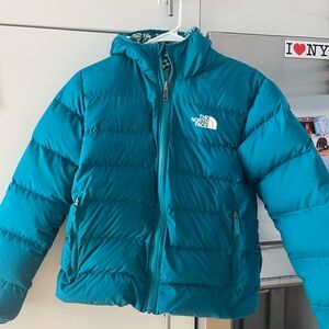 Girls North Face Hooded down coat, XL (white 14/16).
